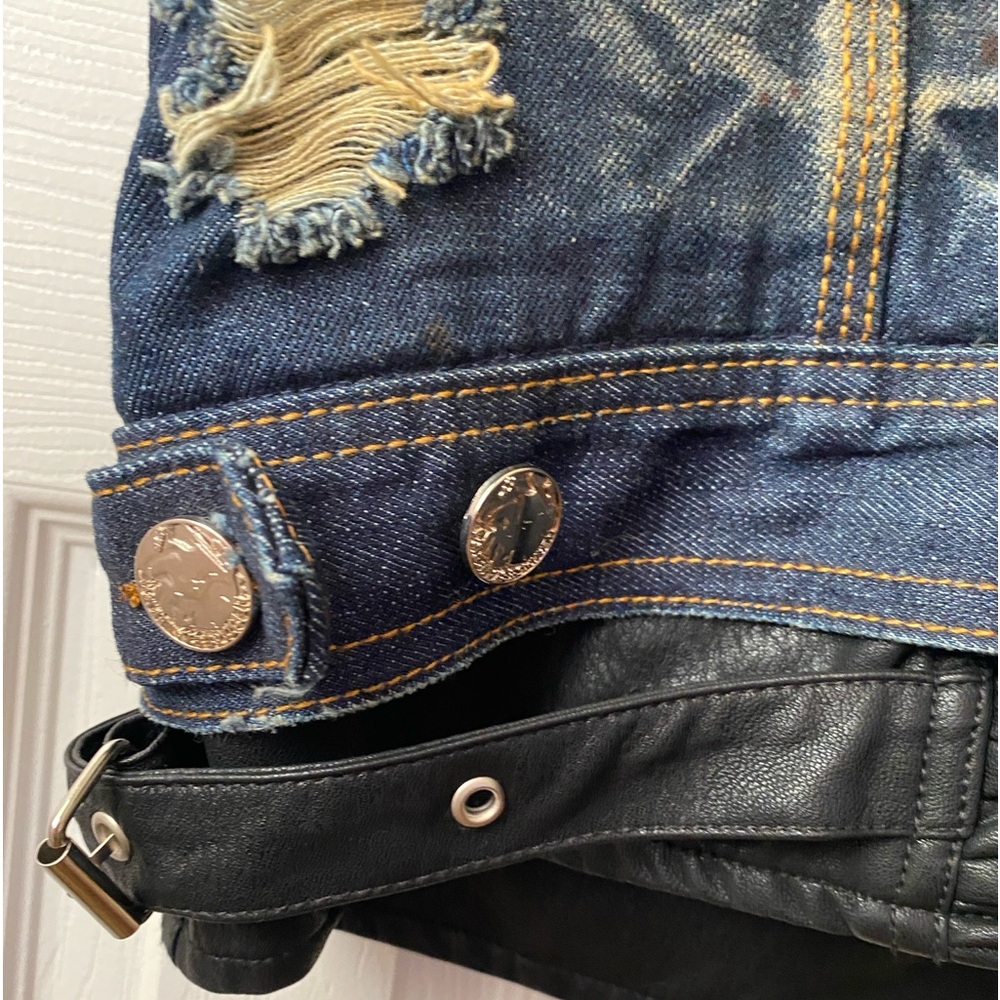 The Heritage by America 1776 Distressed Faux Leather Bleached Denim Moto Vest 2X - Picture 10 of 12